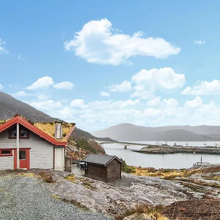 Pet Friendly In Masfjordnes With Sauna * Sorkvingo