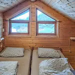Hébergement de vacances Cozy In Masfjordnes With Sauna *